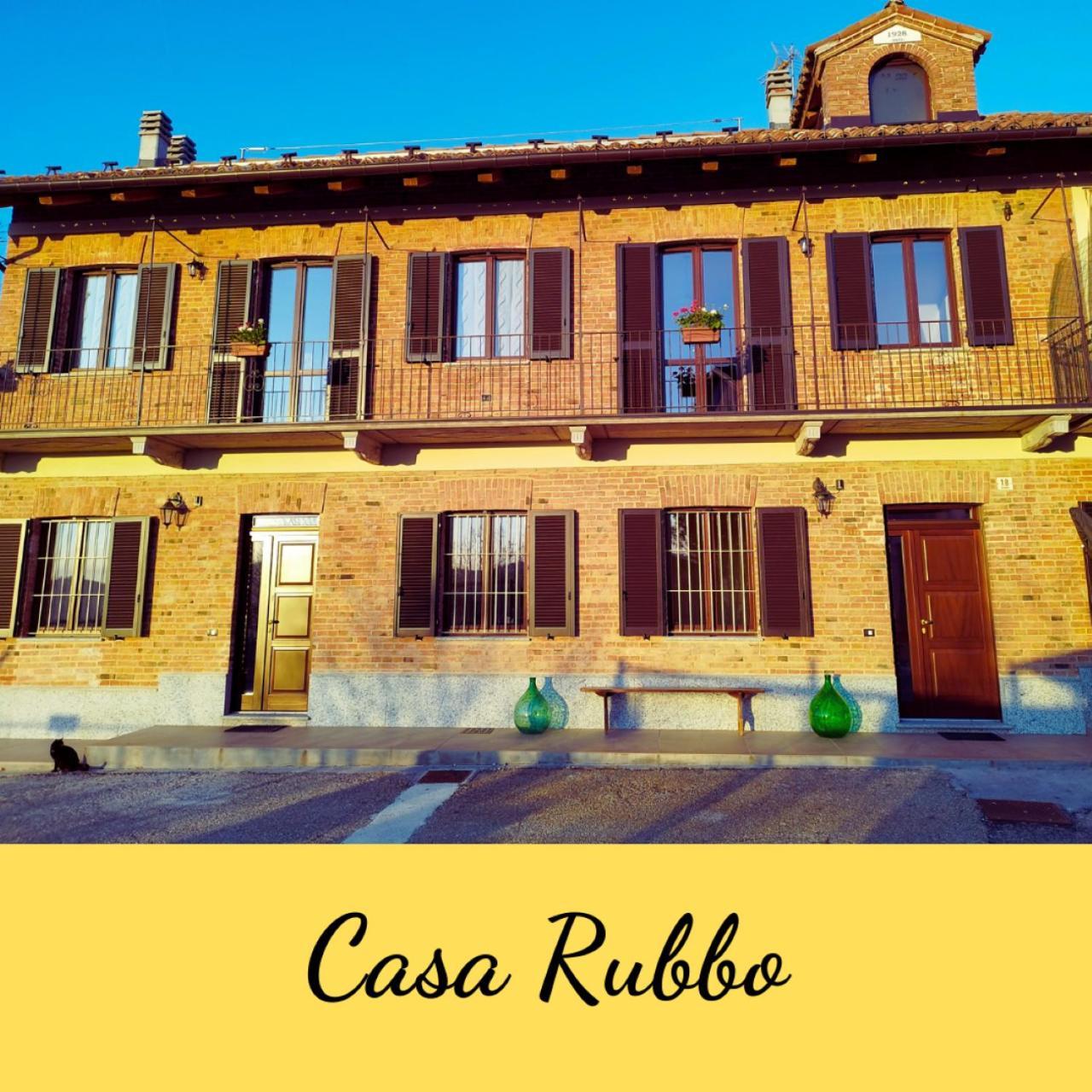 Casa Rubbo - Appartamento 'Como' Nelle Langhe Alba  Zewnętrze zdjęcie