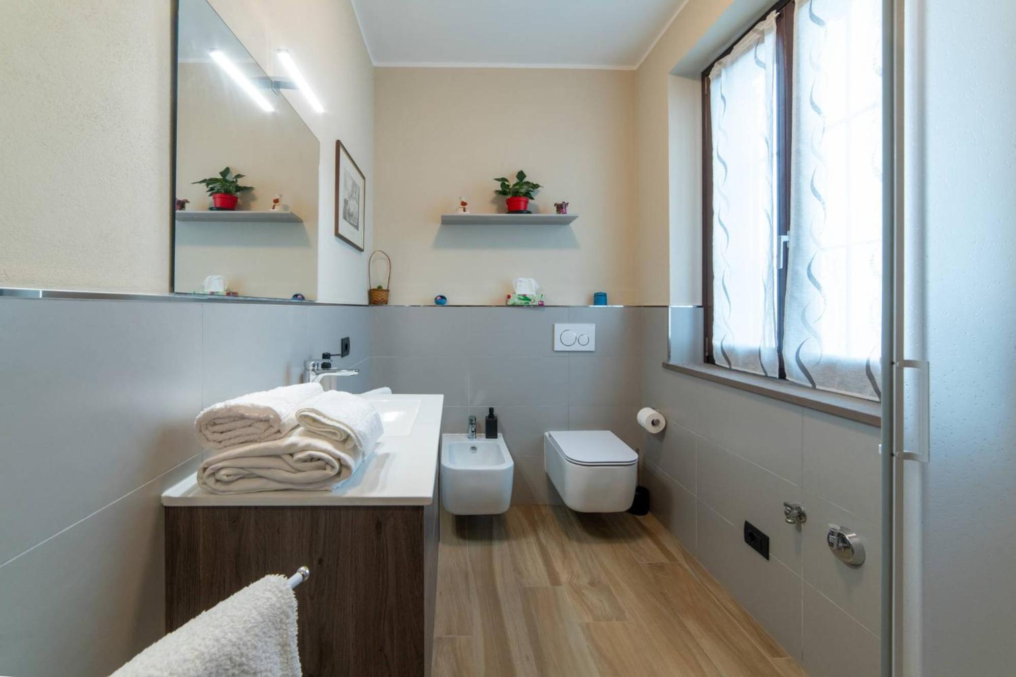 Casa Rubbo - Appartamento 'Como' Nelle Langhe Alba  Zewnętrze zdjęcie