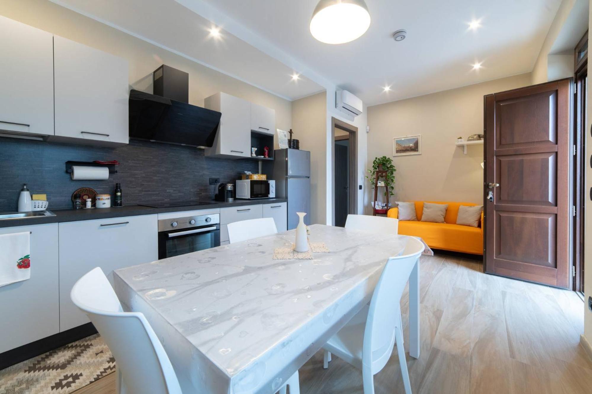Casa Rubbo - Appartamento 'Como' Nelle Langhe Alba  Zewnętrze zdjęcie
